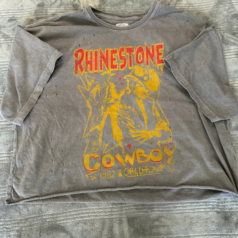 Rhinestone Cowboy 1982 Cropped Oversized Distressed Graphic T Shirt Women Medium - Picture 2 of 9